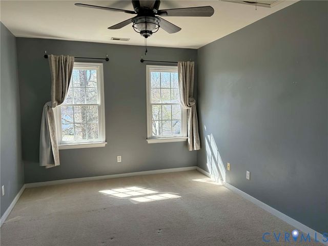 7480 Zorbas Ln, Mechanicsville, VA 23111