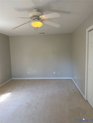 7480 Zorbas Ln, Mechanicsville, VA 23111