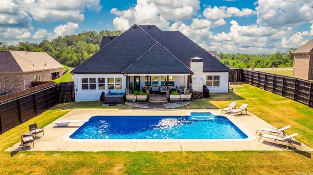 133 Plantation Drive, Mayflower, AR 72106