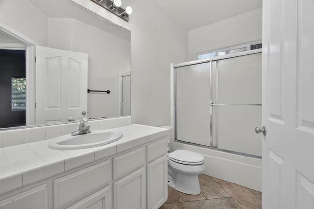 1176 Cobblestone Street, Salinas, CA 93905