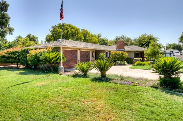 5394 Easterby Drive N, Fresno, CA 93727