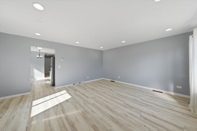 1148 W 115th Street, Chicago, IL 60643