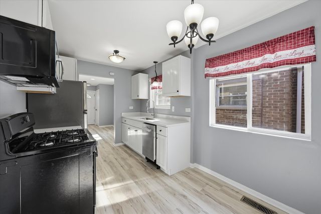 1148 W 115th Street, Chicago, IL 60643