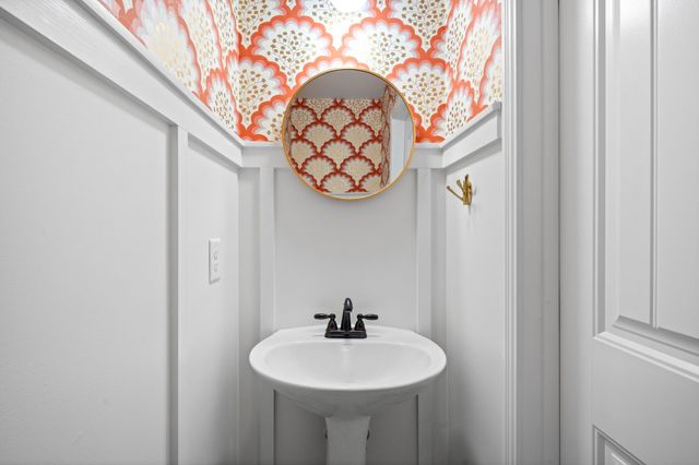 473 Woodtrace Dr, Clarksville, TN 37042