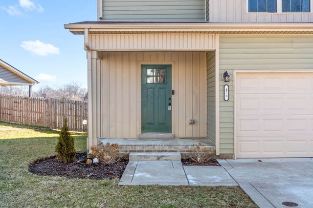 473 Woodtrace Dr, Clarksville, TN 37042