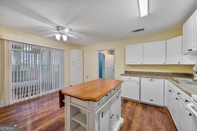 1670 Leigh Meadow Drive, Dacula, GA 30019