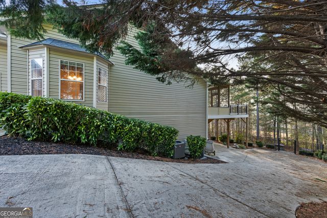 1670 Leigh Meadow Drive, Dacula, GA 30019