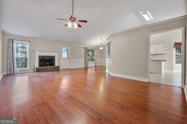 1670 Leigh Meadow Drive, Dacula, GA 30019