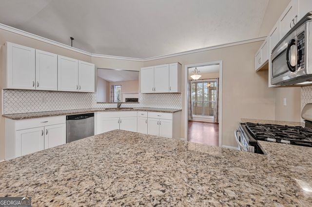 1670 Leigh Meadow Drive, Dacula, GA 30019