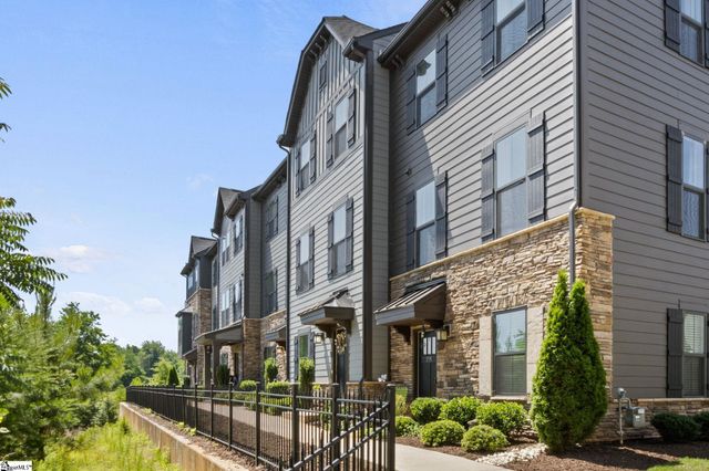 107 Rollins Avenue, Greenville, SC 29607