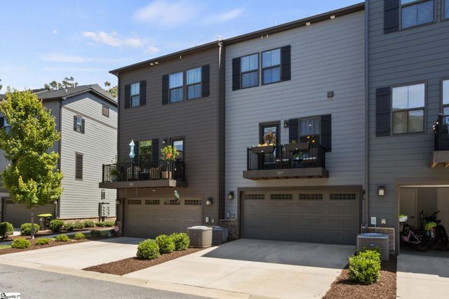 107 Rollins Avenue, Greenville, SC 29607