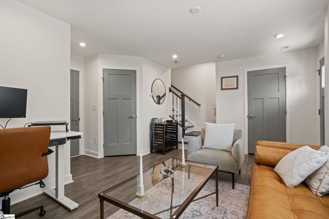 107 Rollins Avenue, Greenville, SC 29607
