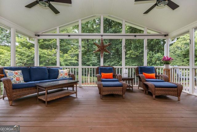 594 Delphinium Boulevard NW, Acworth, GA 30102