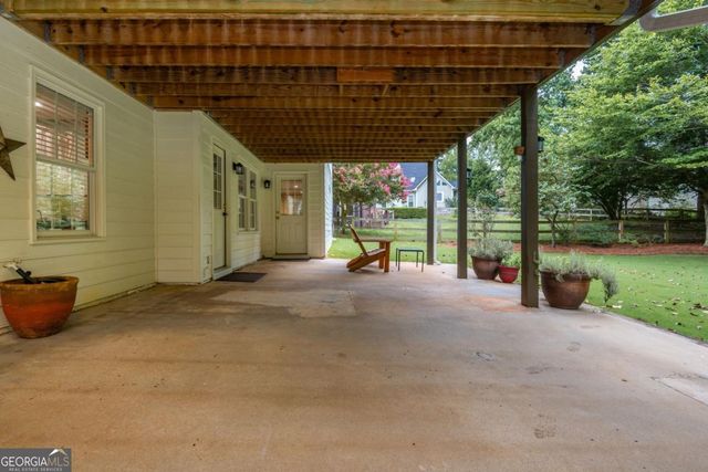 594 Delphinium Boulevard NW, Acworth, GA 30102