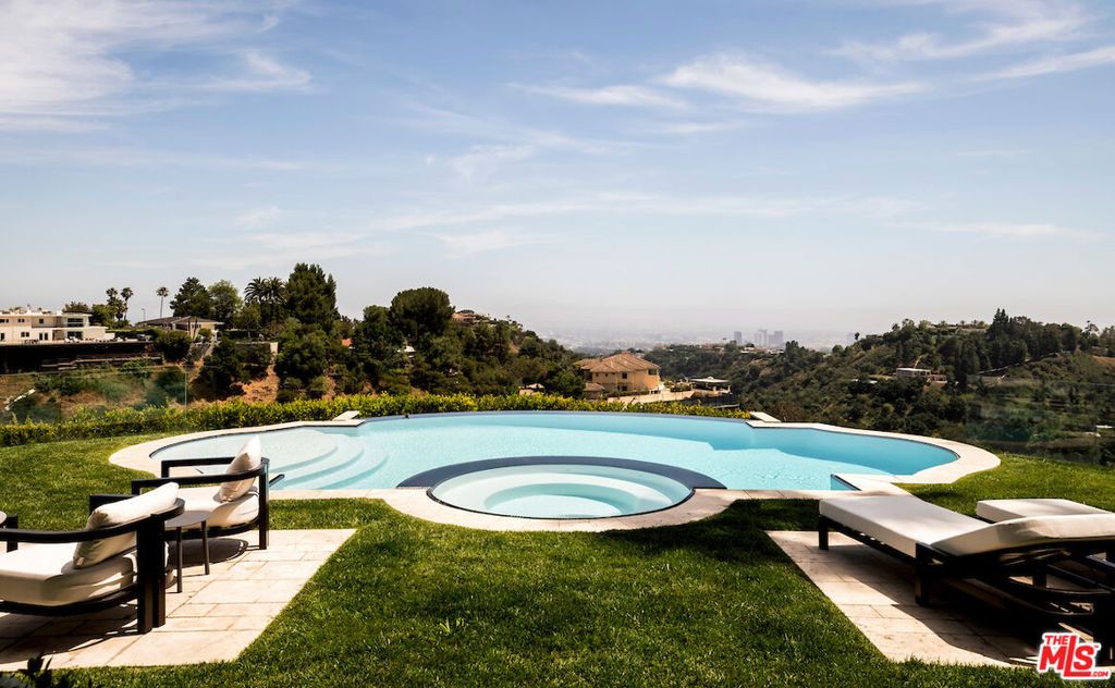10932 Savona Road, Los Angeles, CA 90077 — photo 3