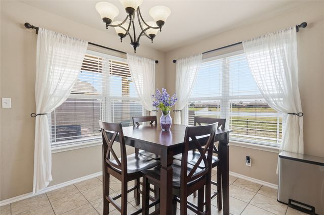 11716 E 109th Street N, Owasso, OK 74055