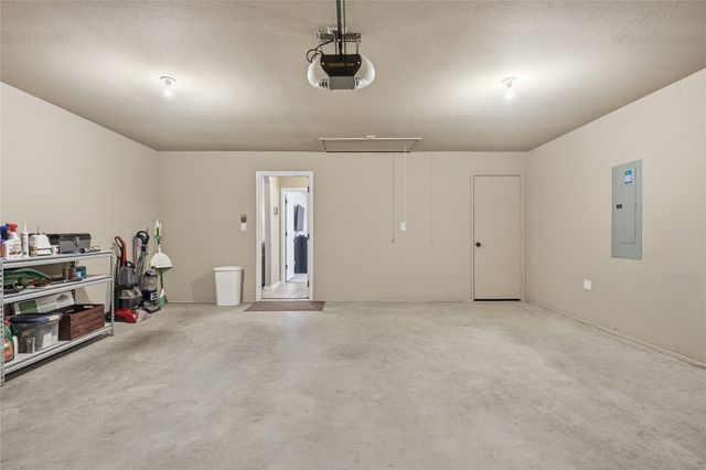 11716 E 109th Street N, Owasso, OK 74055