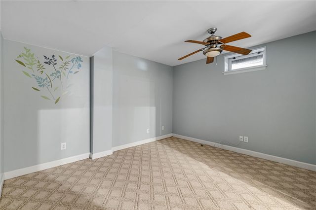 3349 Long Branch Dr, Neshannock Twp, PA 16105