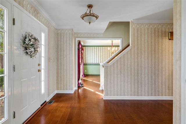 3349 Long Branch Dr, Neshannock Twp, PA 16105