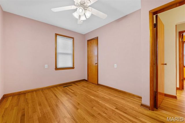 1000 E McKinley Street, Belleville, IL 62220