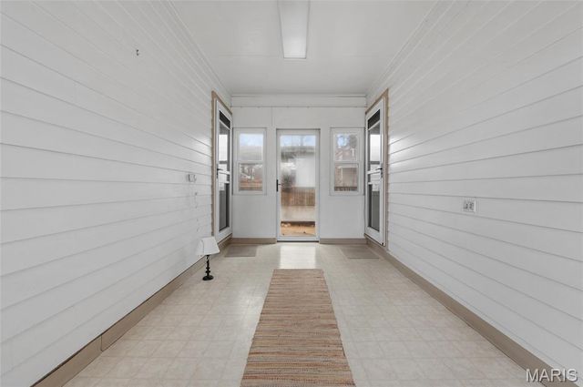 1000 E McKinley Street, Belleville, IL 62220