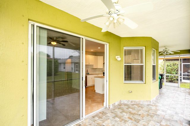 9692 SW Lindale Trace Boulevard, Port St Lucie, FL 34987