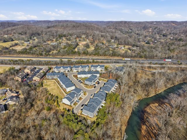 2221 Belle Creek Way, Nashville, TN 37221