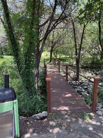 9217 Indian Trail, Rio Vista, TX 76093