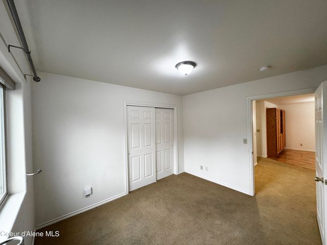 200 Brittany Loop, Kootenai, ID 83840
