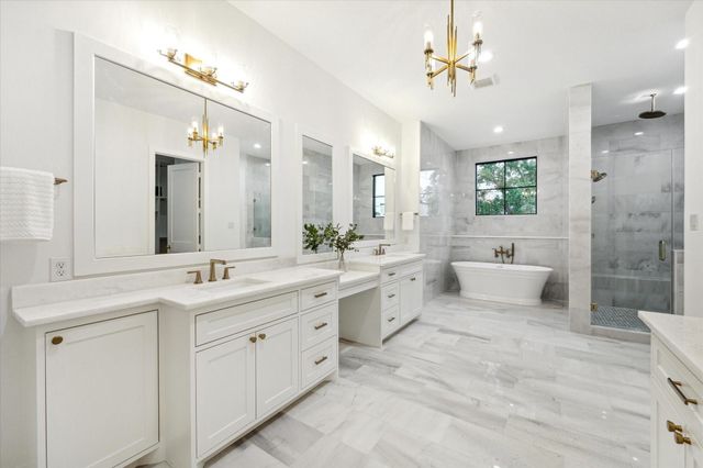 1236 Martin Drive, Houston, TX 77018