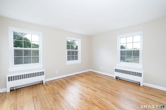 1002 Trout Brook Drive 1002, West Hartford, CT 06119