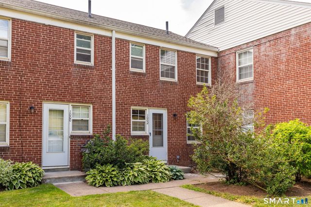 1002 Trout Brook Drive 1002, West Hartford, CT 06119