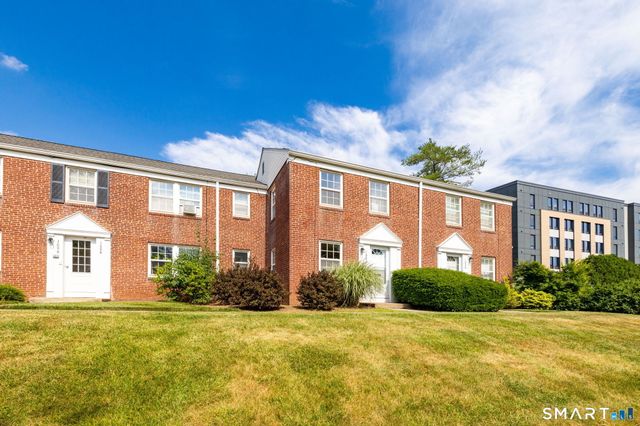 1002 Trout Brook Drive 1002, West Hartford, CT 06119