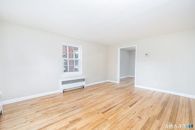 1002 Trout Brook Drive 1002, West Hartford, CT 06119