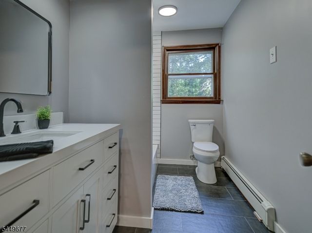 56 Wester Rd, Harmony Twp., NJ 08865
