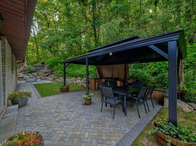 56 Wester Rd, Harmony Twp., NJ 08865