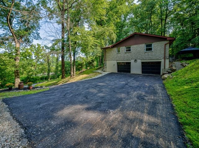 56 Wester Rd, Harmony Twp., NJ 08865