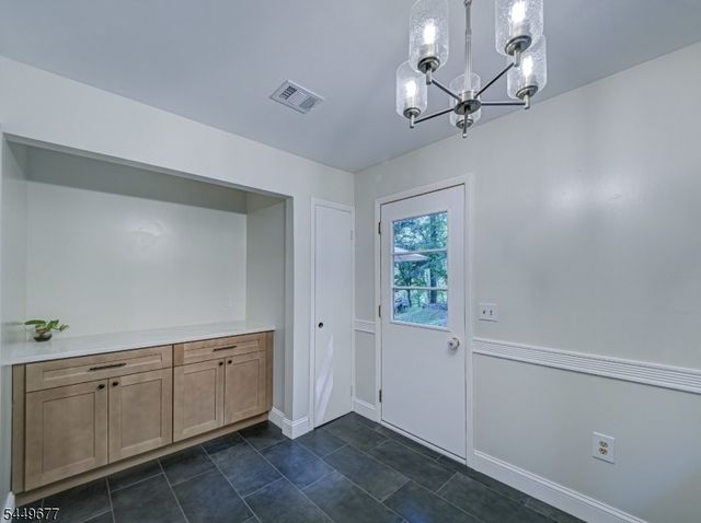 56 Wester Rd, Harmony Twp., NJ 08865