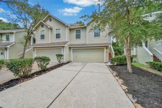26 N Walden Elms Circle, The Woodlands, TX 77382