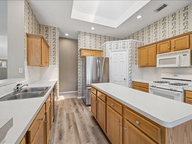20922 Deauville, Spring, TX 77388