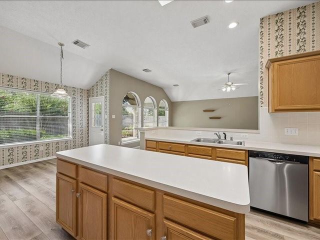 20922 Deauville, Spring, TX 77388