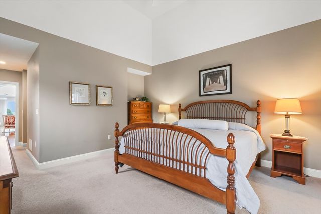 2 Amberwood Ct 2, Bourne, MA 02532