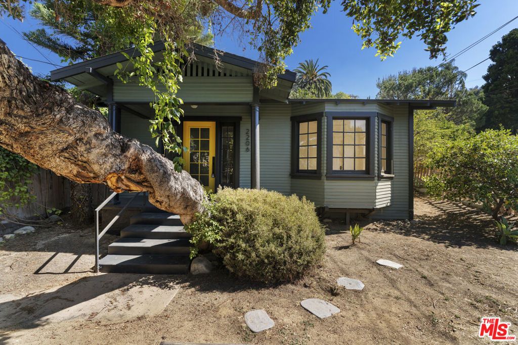 2206 Avon Street, Los Angeles, CA 90026 — photo 2
