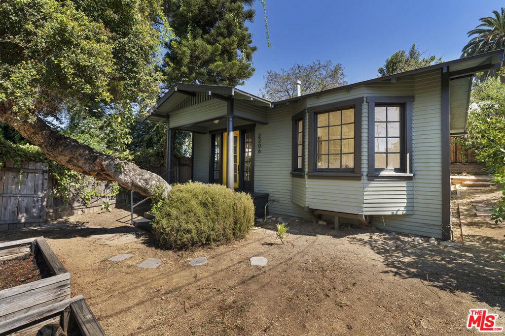 2206 Avon Street, Los Angeles, CA 90026 — photo 5