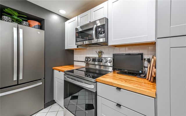 112 Washington Place 10A, Downtown Pgh, PA 15219