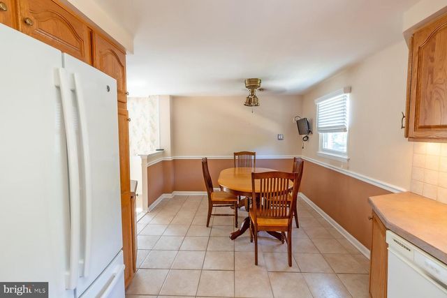 700 SUSQUEHANNA RD, Philadelphia, PA 19111