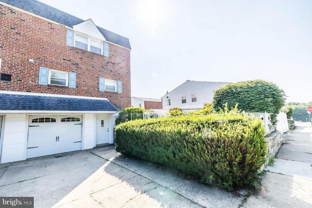 700 SUSQUEHANNA RD, Philadelphia, PA 19111