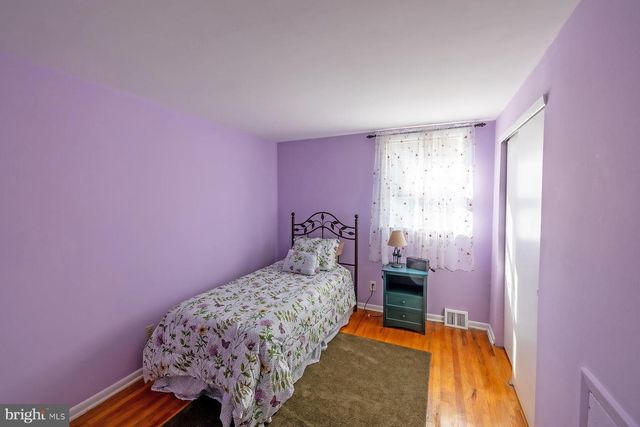 700 SUSQUEHANNA RD, Philadelphia, PA 19111