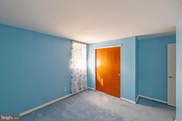 700 SUSQUEHANNA RD, Philadelphia, PA 19111