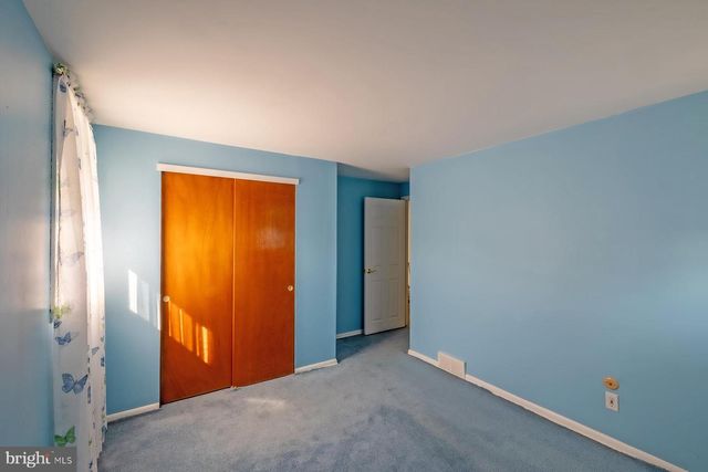 700 SUSQUEHANNA RD, Philadelphia, PA 19111